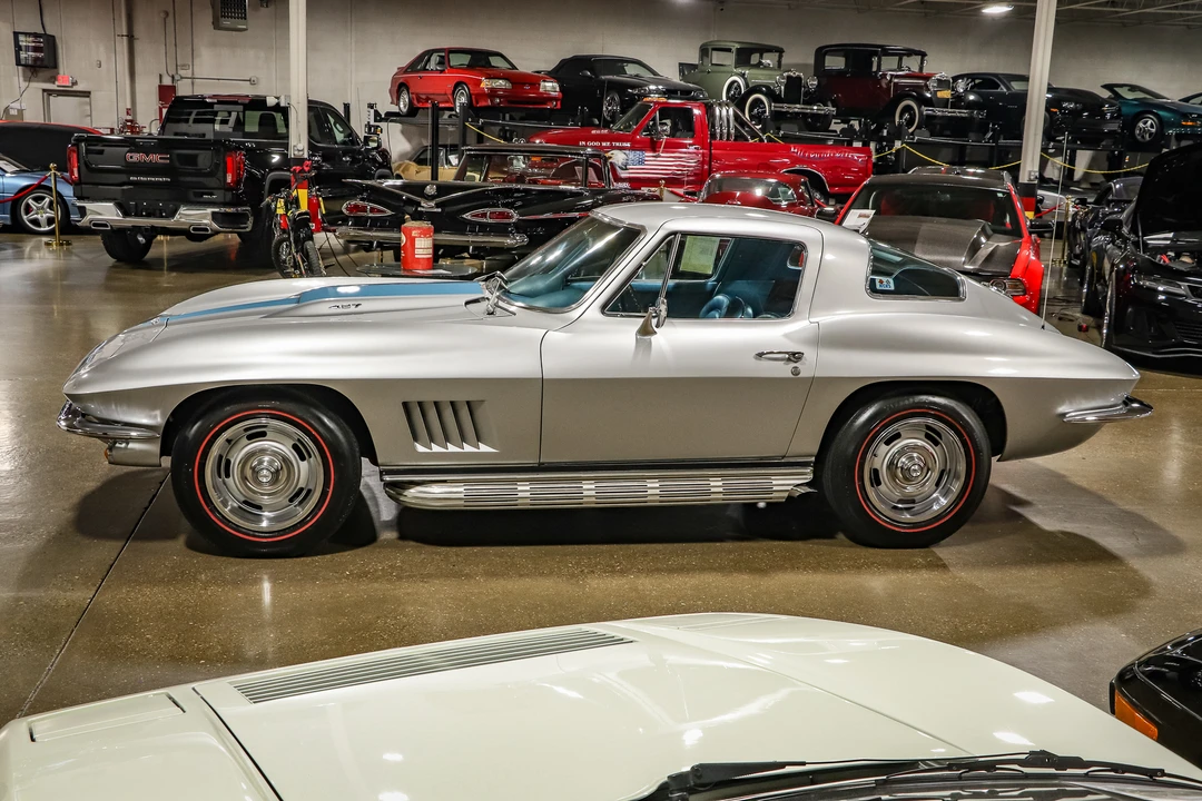 1967 Chevrolet Corvette C2 - Image 8 of 31