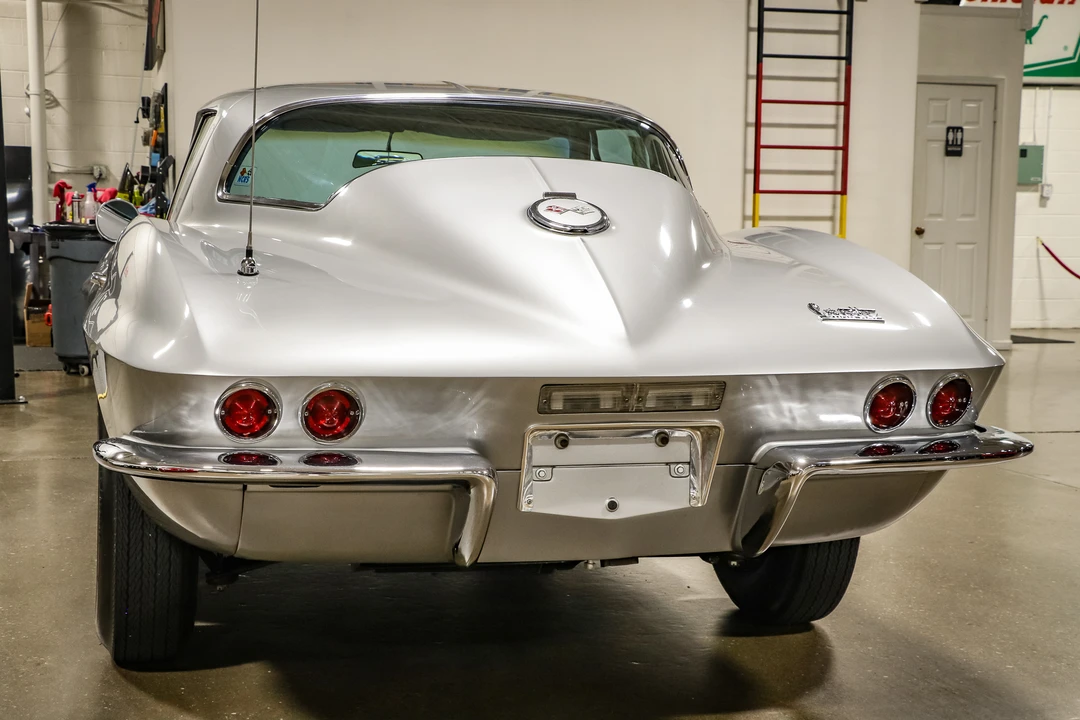 1967 Chevrolet Corvette C2 - Image 12 of 31