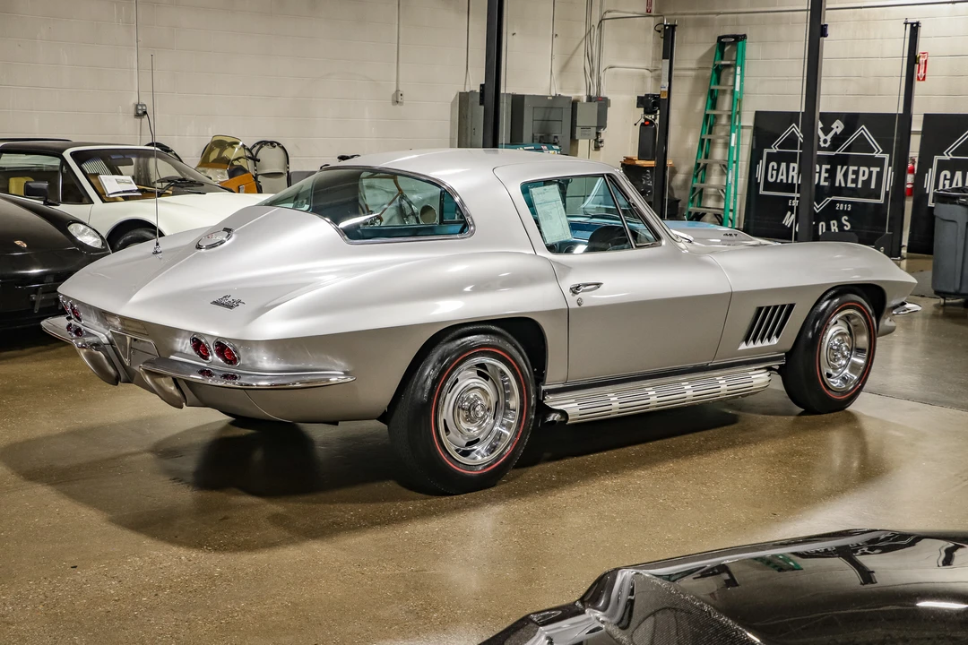 1967 Chevrolet Corvette C2 - Image 16 of 31