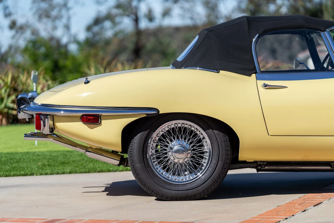 1969 Jaguar E-Type Series 2 - Image 22 of 31