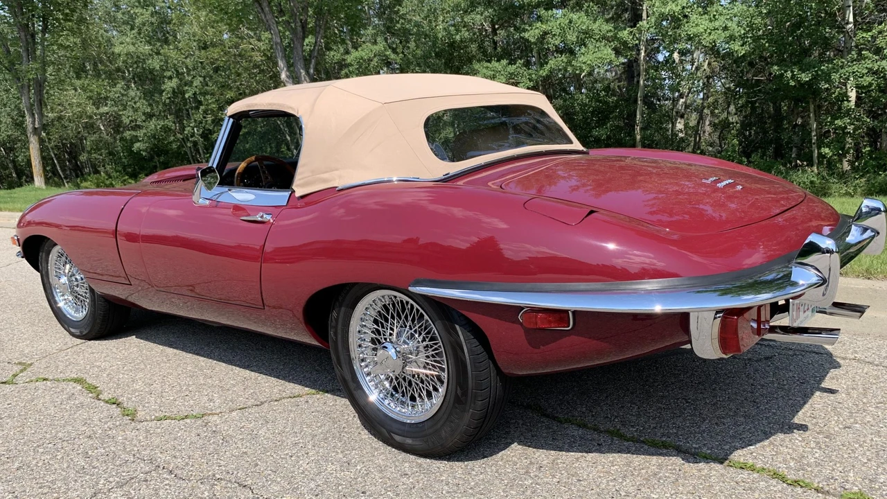 1969 Jaguar E-Type Series 2 - Image 23 of 31