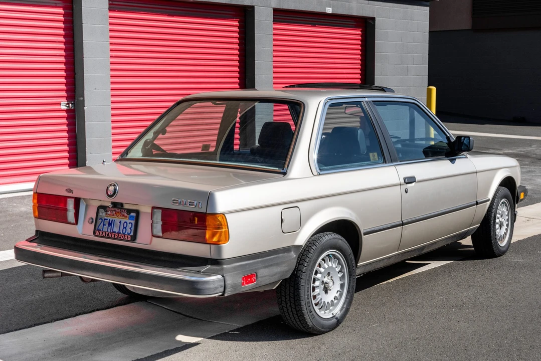 1985 BMW E30 3 Series - Image 6 of 31