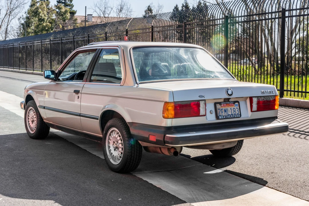 1985 BMW E30 3 Series - Image 8 of 31