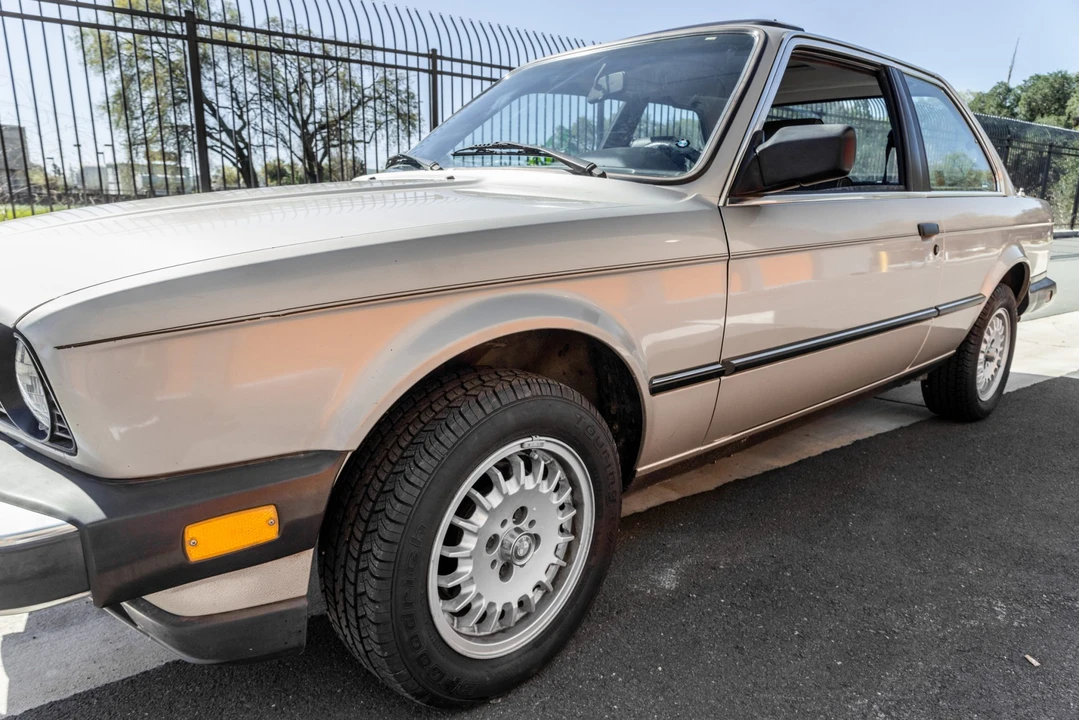 1985 BMW E30 3 Series - Image 19 of 31