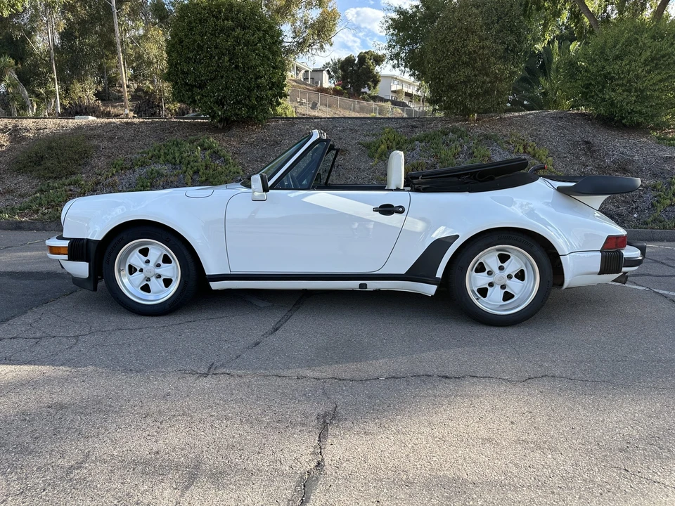 1986 Porsche 911 Carrera 3.2 - Image 5 of 31