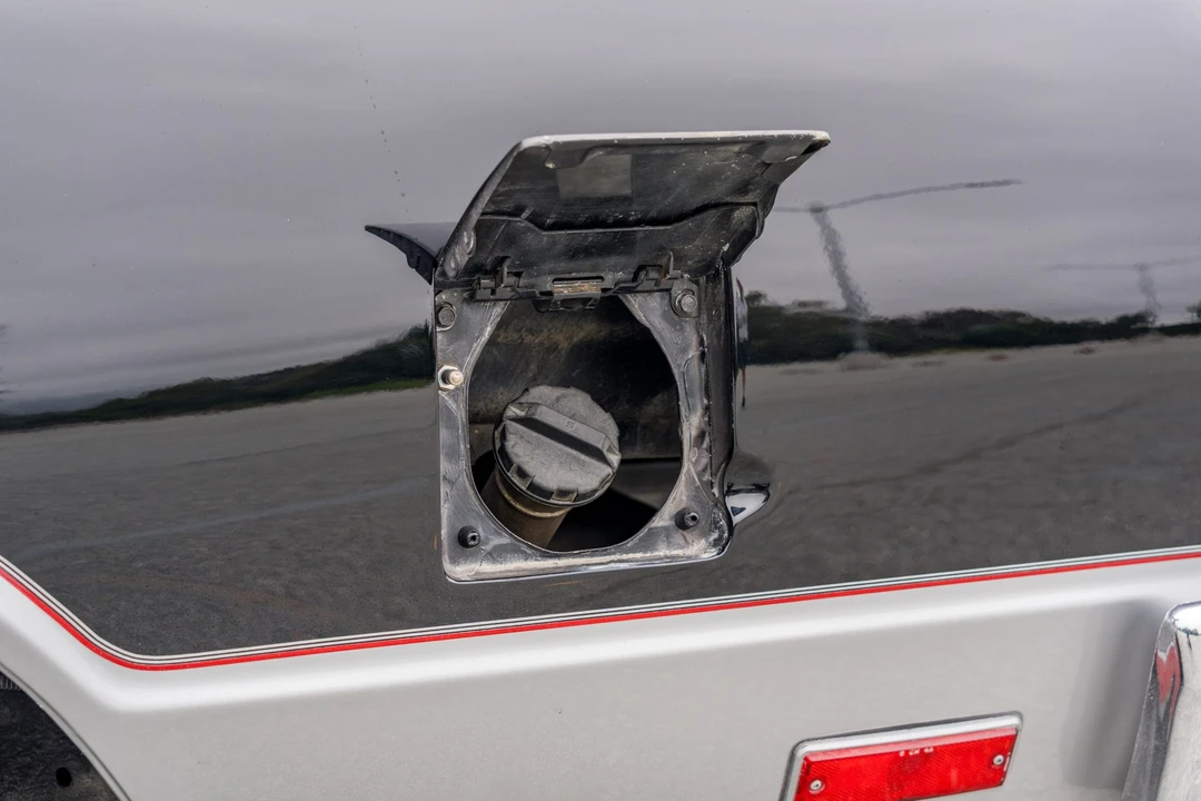 1987 GMC Sprint/Caballero - Image 27 of 31