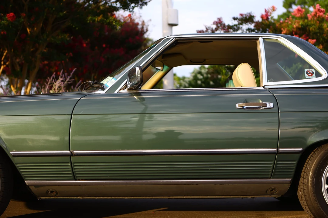 1987 Mercedes-Benz R107 SL-Class - Image 17 of 31