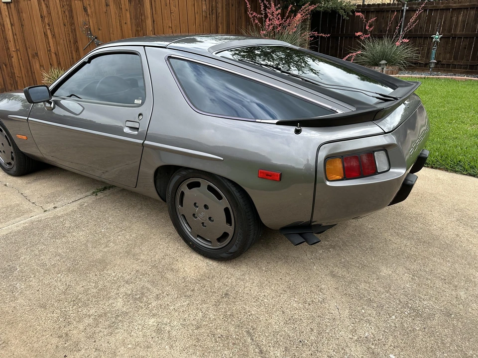 1982 Porsche 928 S - Image 17 of 31