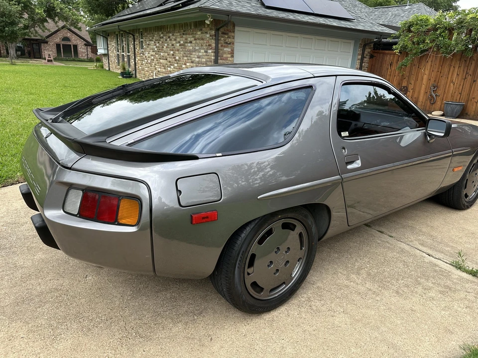 1982 Porsche 928 S - Image 14 of 31