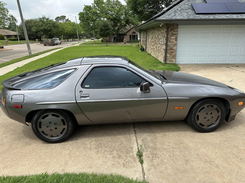 1982 Porsche 928 S - Image 6 of 31