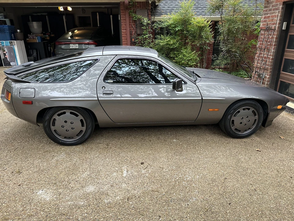 1982 Porsche 928 S - Image 5 of 31