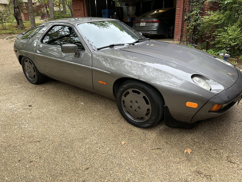 1982 Porsche 928 S - Image 4 of 31