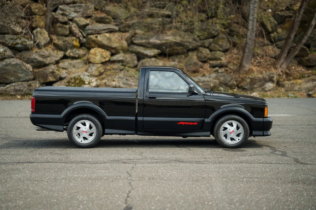 1991 GMC Syclone - Image 9 of 31