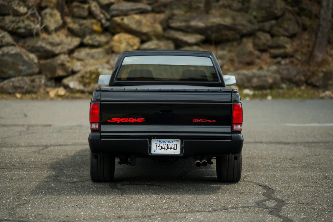1991 GMC Syclone - Image 13 of 31
