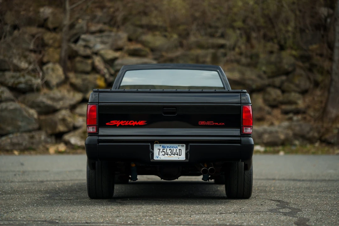 1991 GMC Syclone - Image 14 of 31
