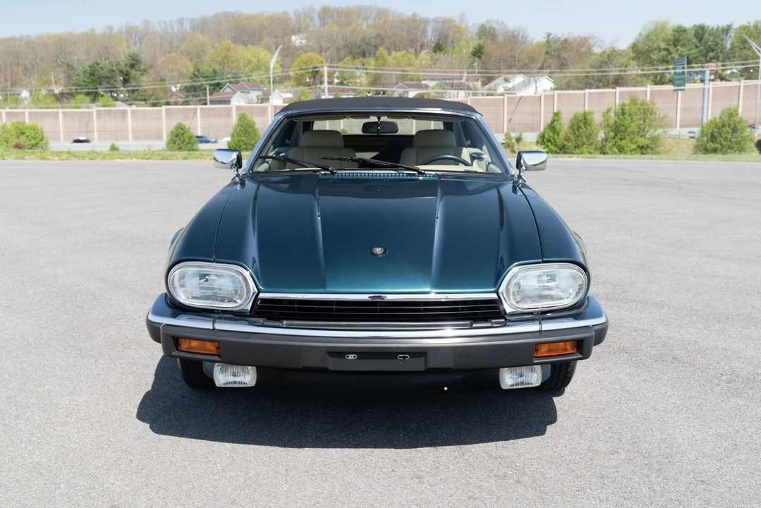 1993 Jaguar XJS Convertible - Image 5 of 31