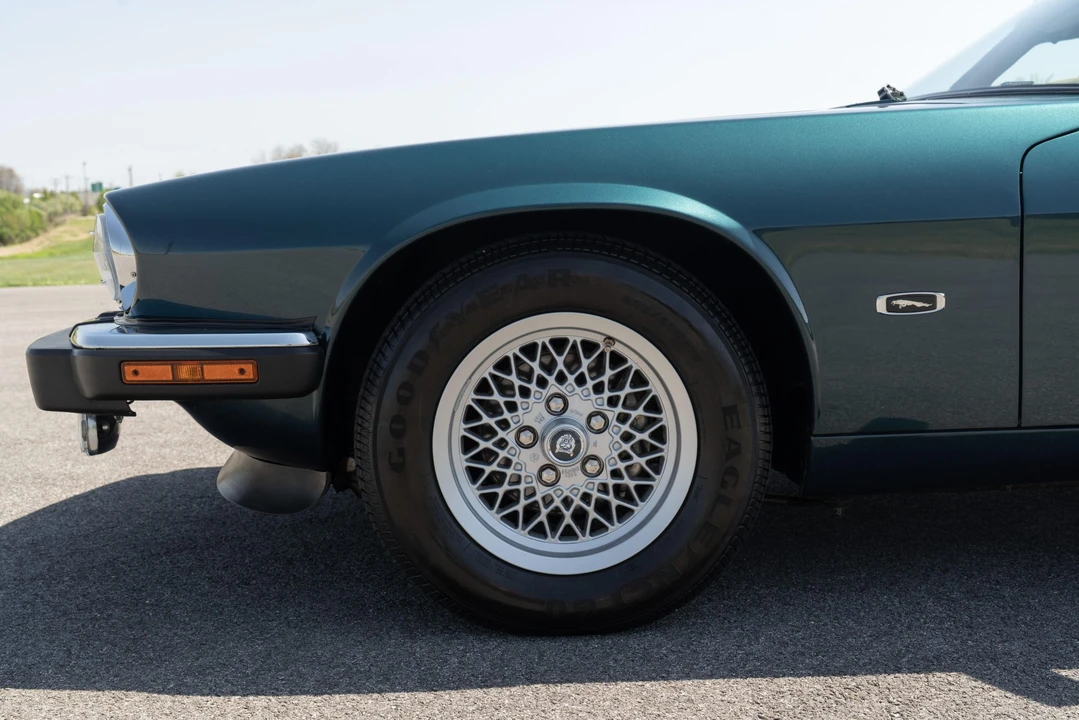 1993 Jaguar XJS Convertible - Image 19 of 31