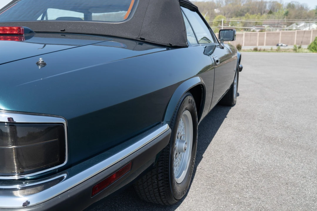 1993 Jaguar XJS Convertible - Image 23 of 31