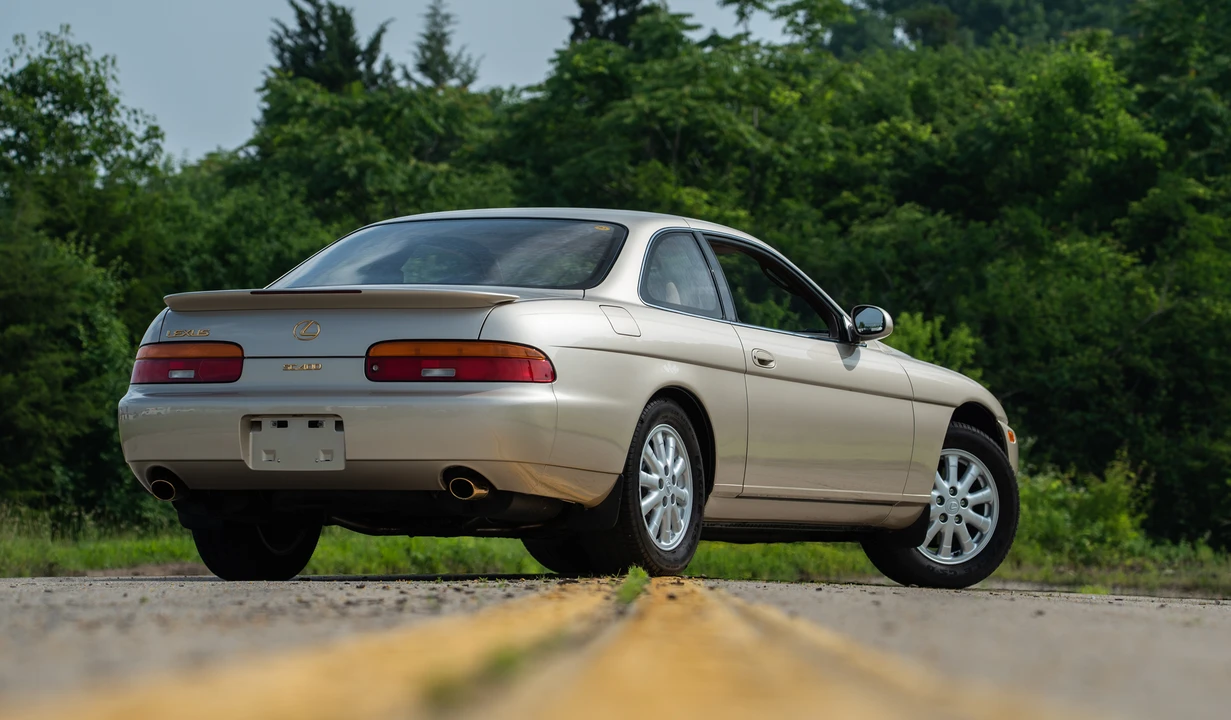 1993 Lexus SC400 - Image 13 of 31
