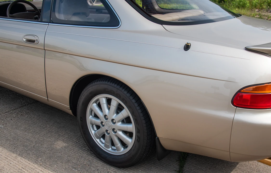 1993 Lexus SC400 - Image 30 of 31