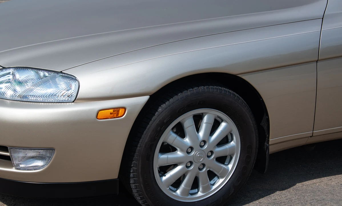 1993 Lexus SC400 - Image 26 of 31