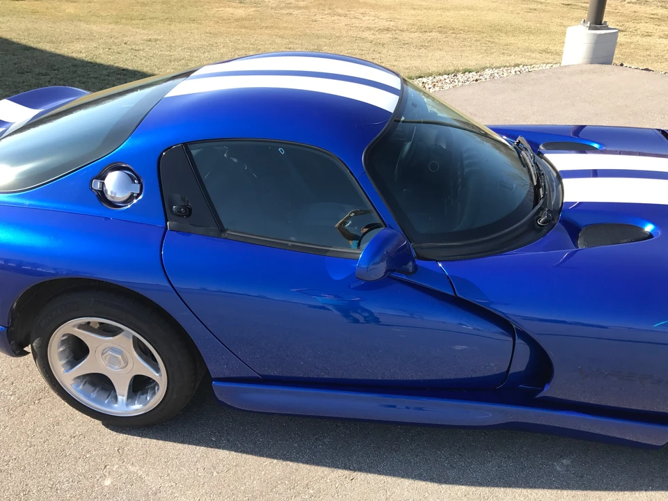 1996 Dodge Viper GTS 2nd Gen - Image 14 of 31
