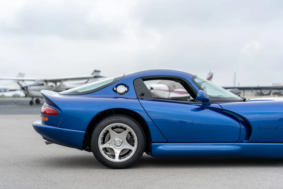 1997 Dodge Viper GTS 2nd Gen - Image 28 of 31