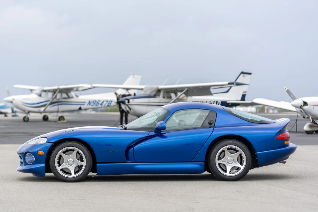 1997 Dodge Viper GTS 2nd Gen - Image 12 of 31