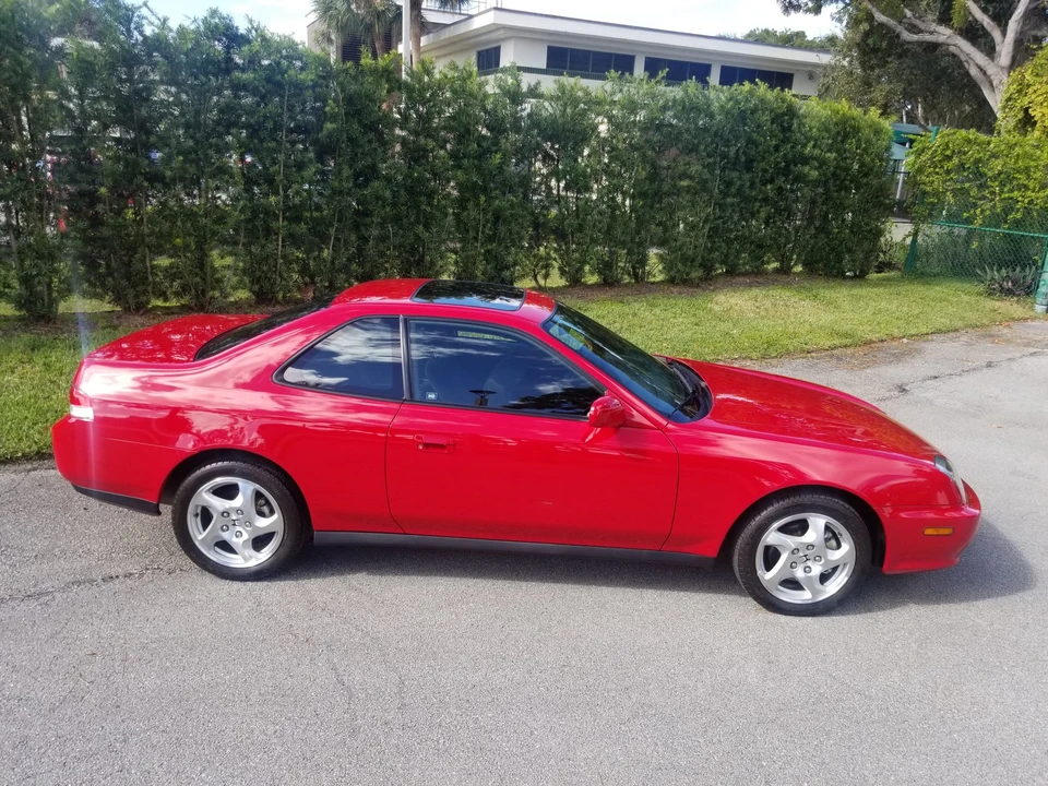 2001 Honda Prelude 5th Gen - Image 12 of 31