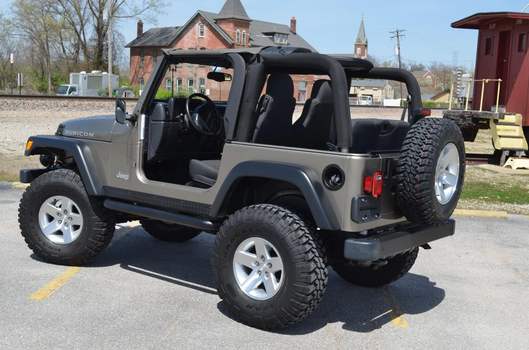 2003 Jeep TJ Wrangler - Image 15 of 31