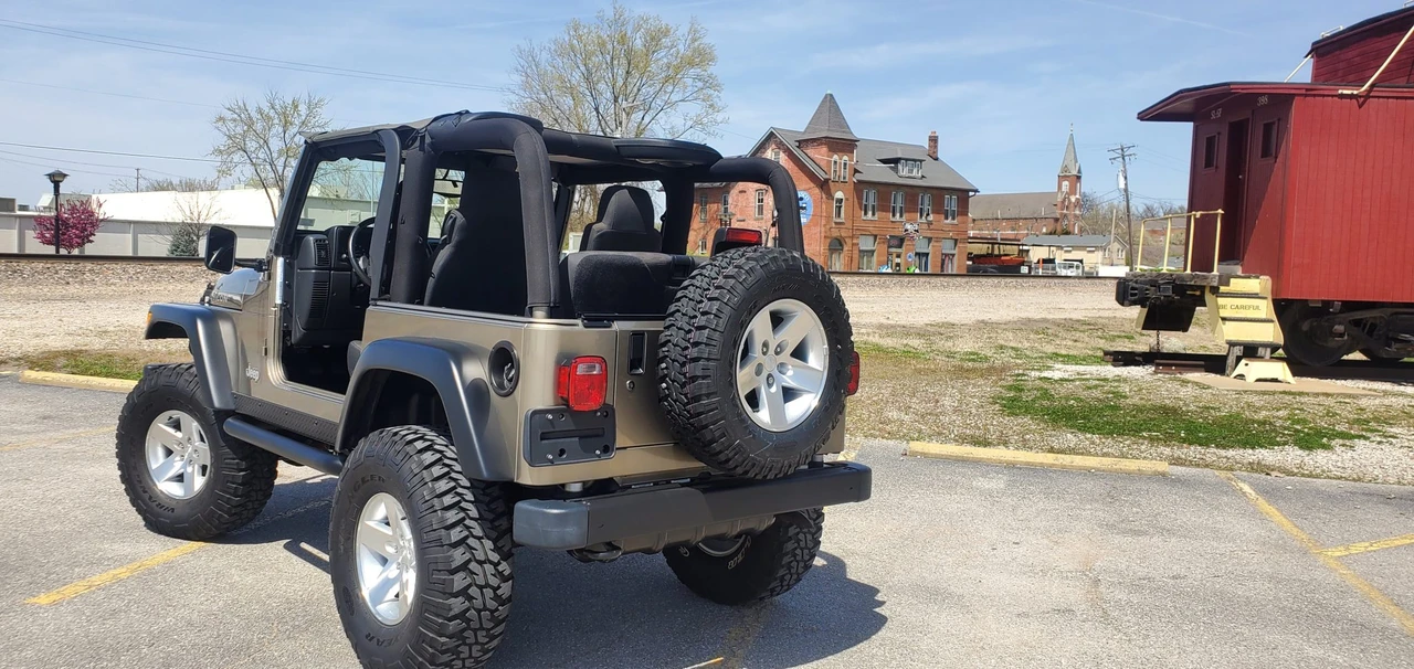 2003 Jeep TJ Wrangler - Image 17 of 31