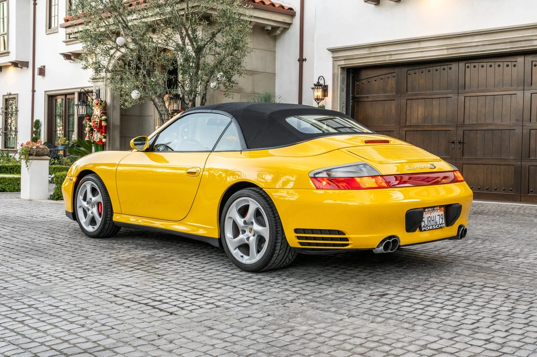 2004 Porsche 996 Carrera 4S - Image 12 of 31
