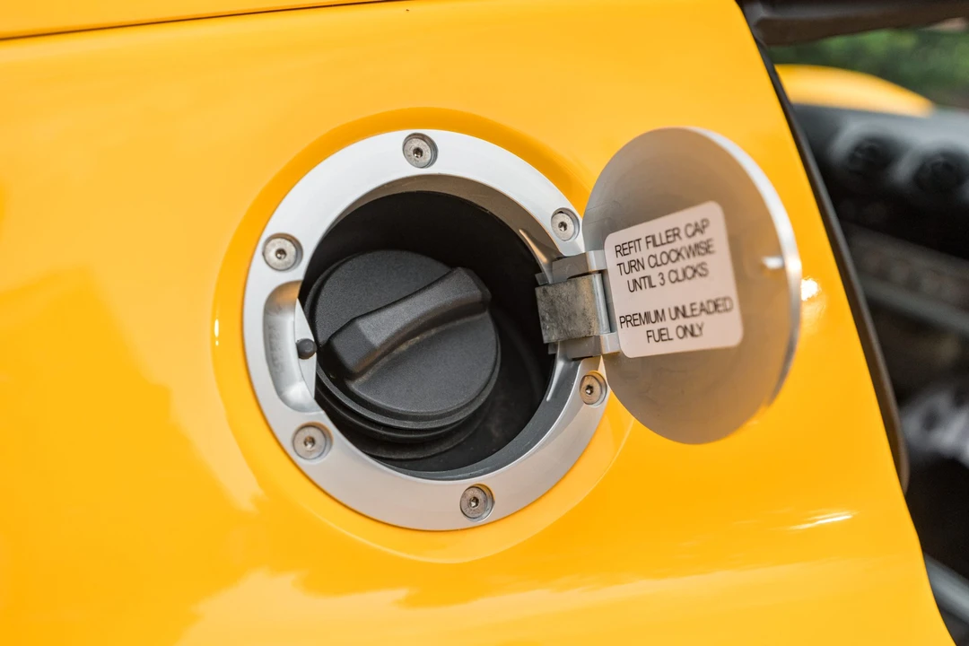2005 Lotus Elise Series 2 - Image 27 of 31