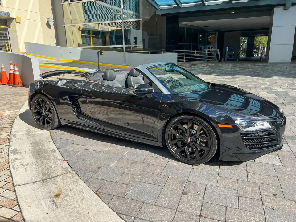 2011 Audi 42 R8 - Image 16 of 31