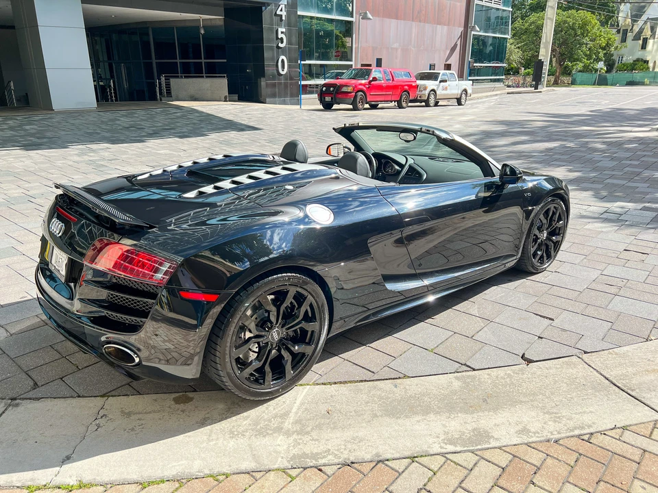 2011 Audi 42 R8 - Image 20 of 31