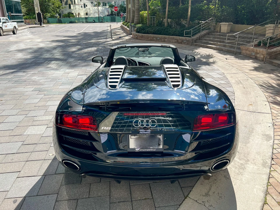 2011 Audi 42 R8 - Image 29 of 31