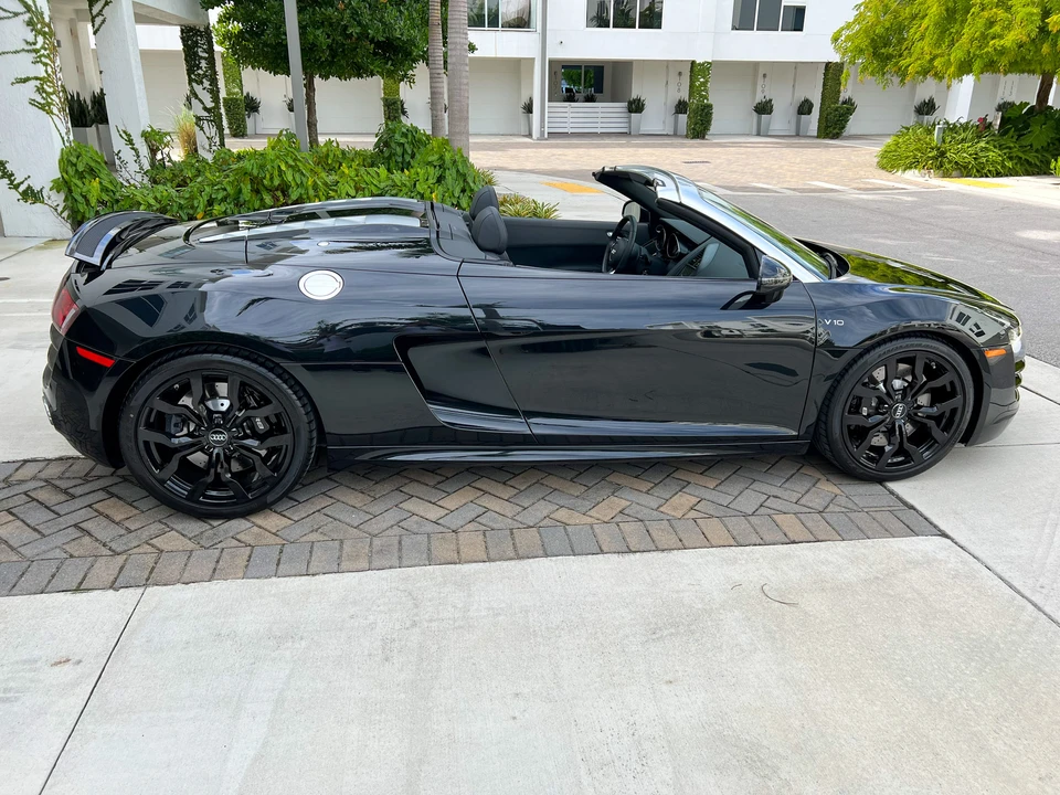 2011 Audi 42 R8 - Image 19 of 31