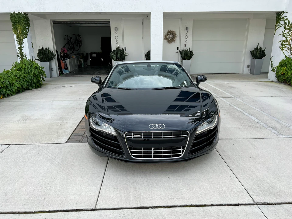 2011 Audi 42 R8 - Image 9 of 31