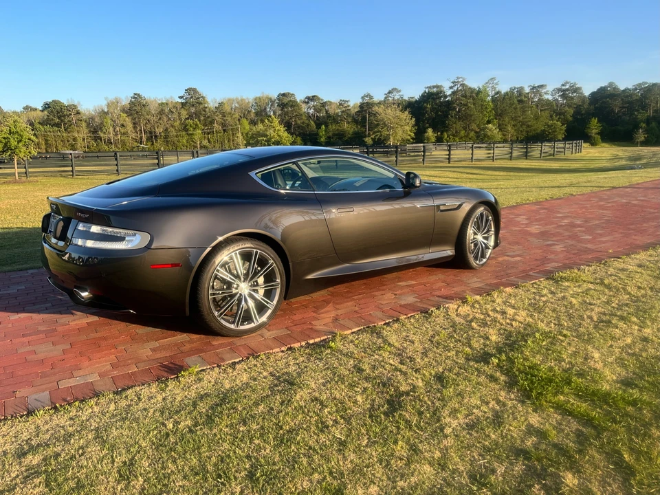 2012 Aston Martin Virage (2011-2012) - Image 11 of 31
