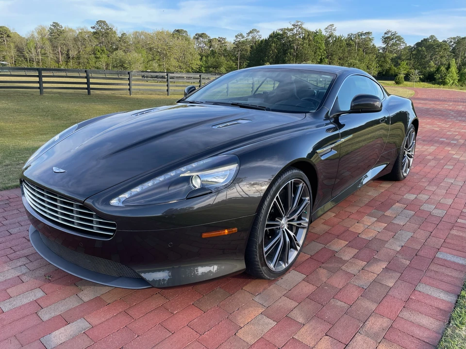 2012 Aston Martin Virage (2011-2012) - Image 2 of 31