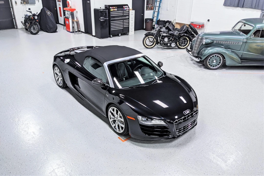 2012 Audi 42 R8 - Image 30 of 31