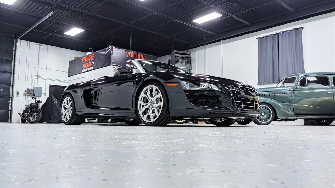 2012 Audi 42 R8 - Image 15 of 31