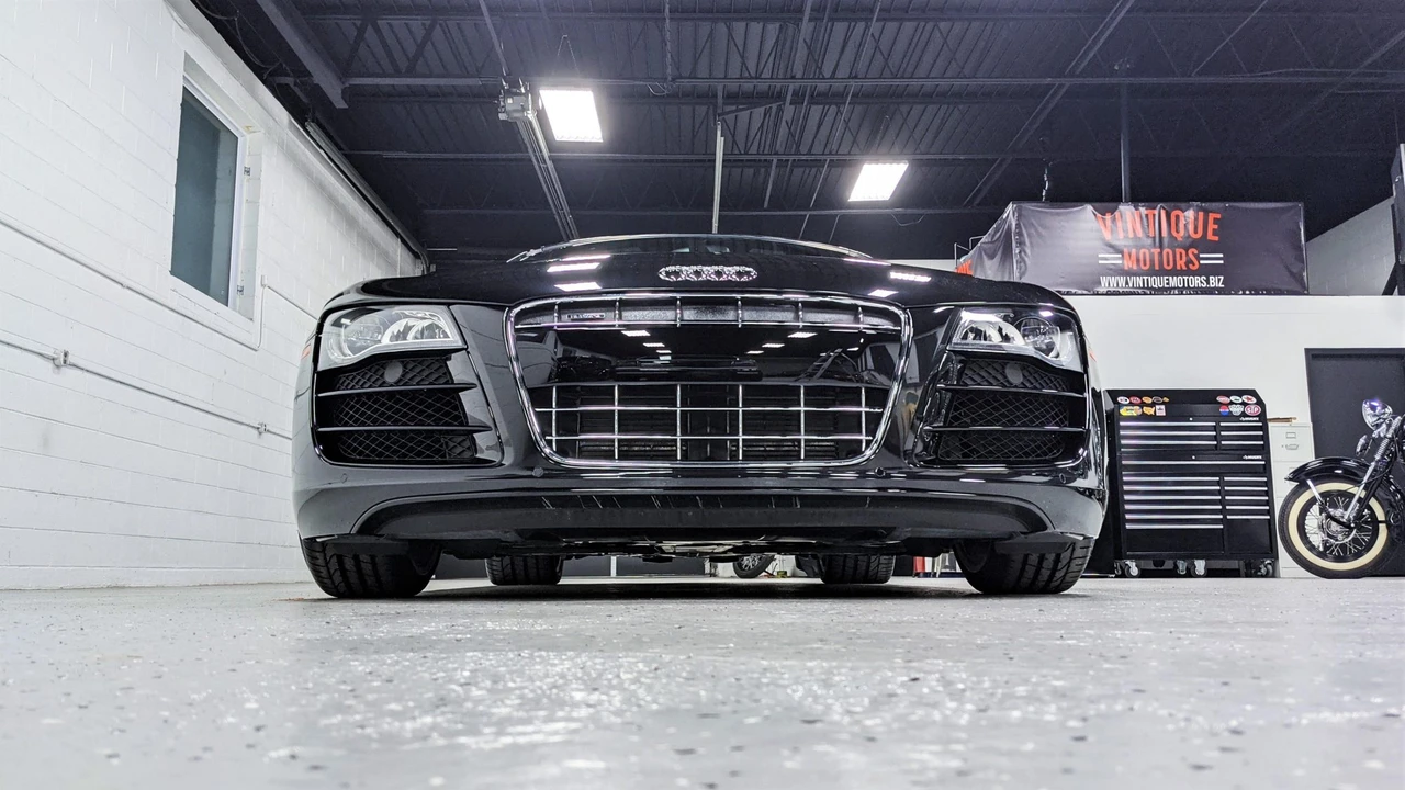 2012 Audi 42 R8 - Image 16 of 31