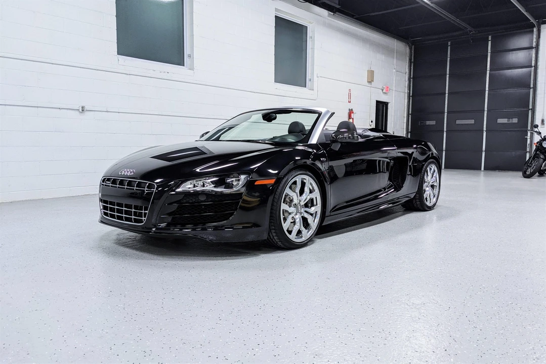 2012 Audi 42 R8 - Image 2 of 31