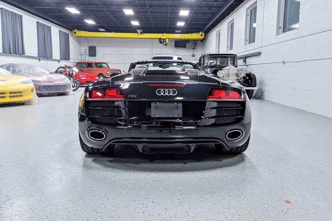 2012 Audi 42 R8 - Image 9 of 31