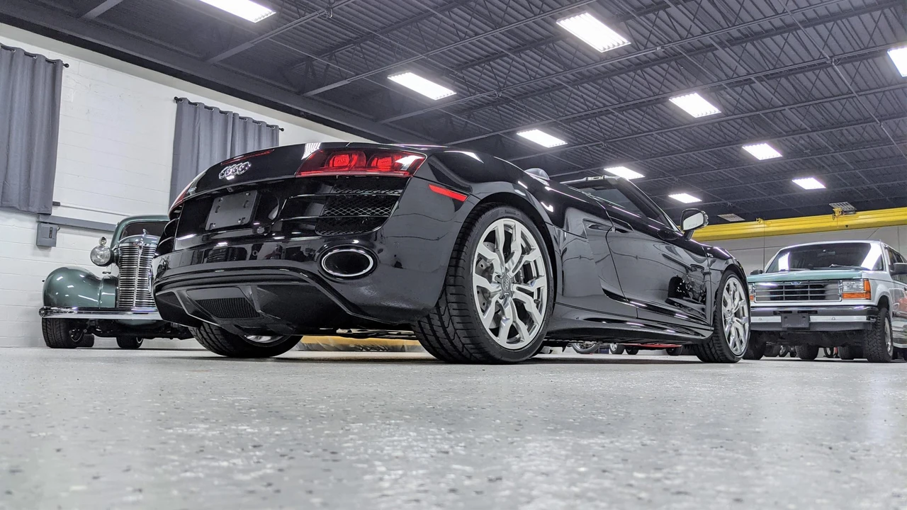 2012 Audi 42 R8 - Image 10 of 31