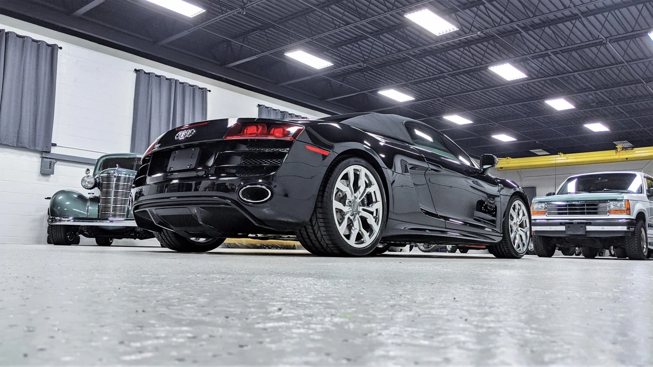 2012 Audi 42 R8 - Image 25 of 31