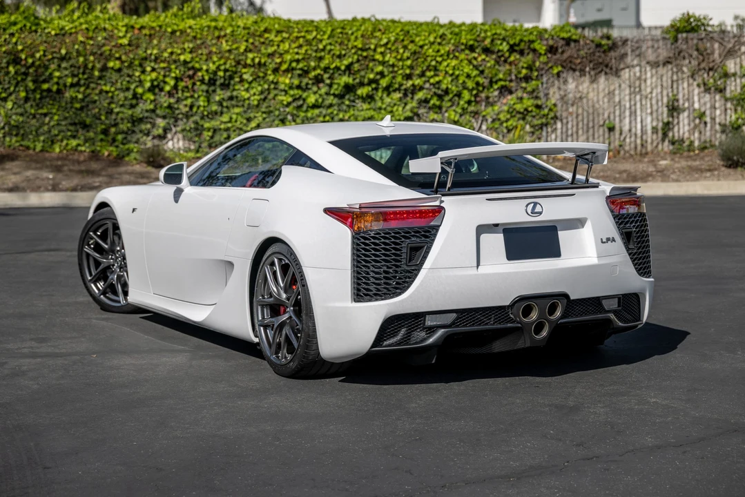 2012 Lexus LFA - Image 9 of 31