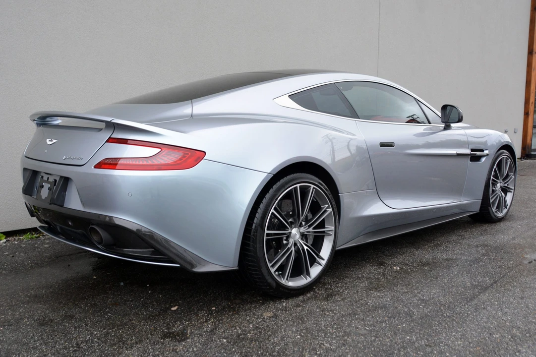 2014 Aston Martin Vanquish 2nd Gen - Image 16 of 31