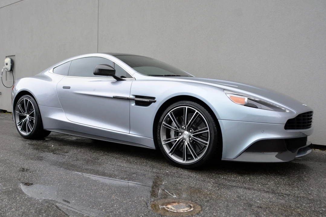 2014 Aston Martin Vanquish 2nd Gen - Image 22 of 31